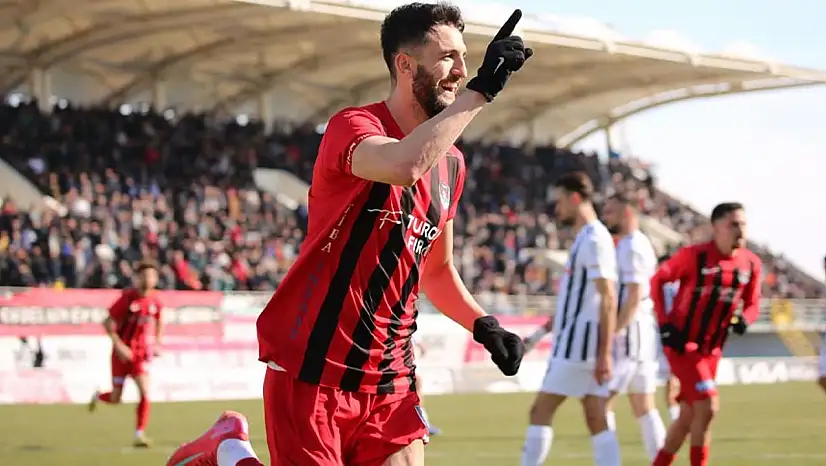 Vansporlu futbolcu gol krallığında zirvede