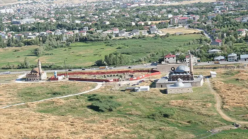 Eski Van Şehri, açık hava müzesi olarak yeniden canlanıyor