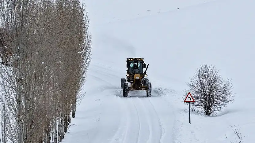 Van'da 283 yol ulaşıma kapandı