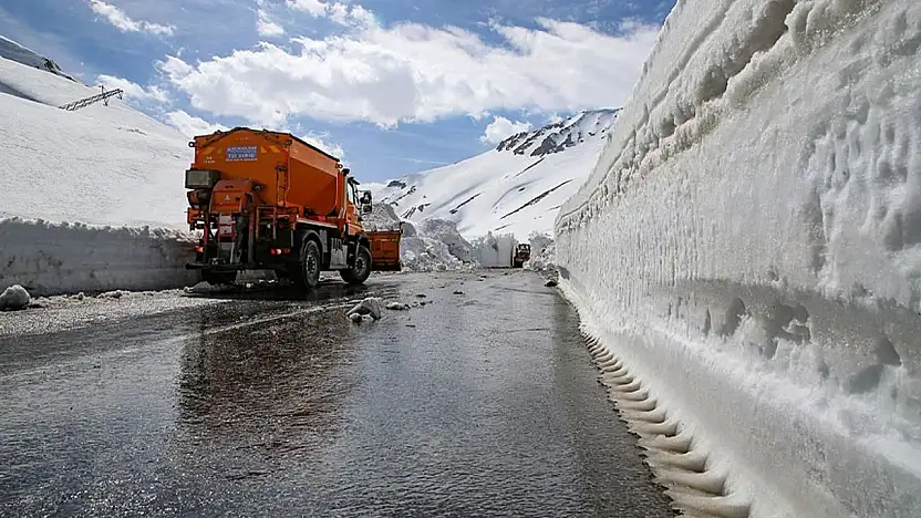 Van'da hangi ilçede kaç yol kapalı? Yollar açılıyor