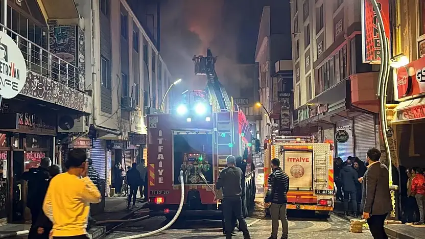 Van'da otelde korkutan yangın!