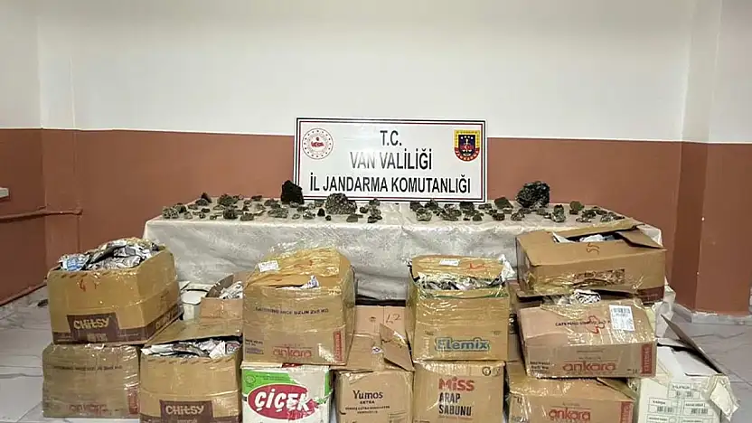 Van'da piyasa değeri 2 milyon TL olan kuvars taşı ele geçirildi