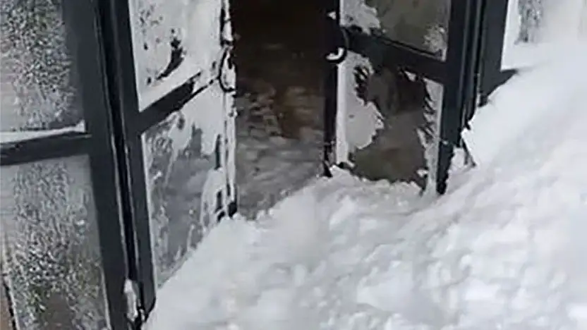 Van'ın Çatak ilçesi çığ felaketiyle boğuşuyor: 6 ayrı noktaya çığ düştü