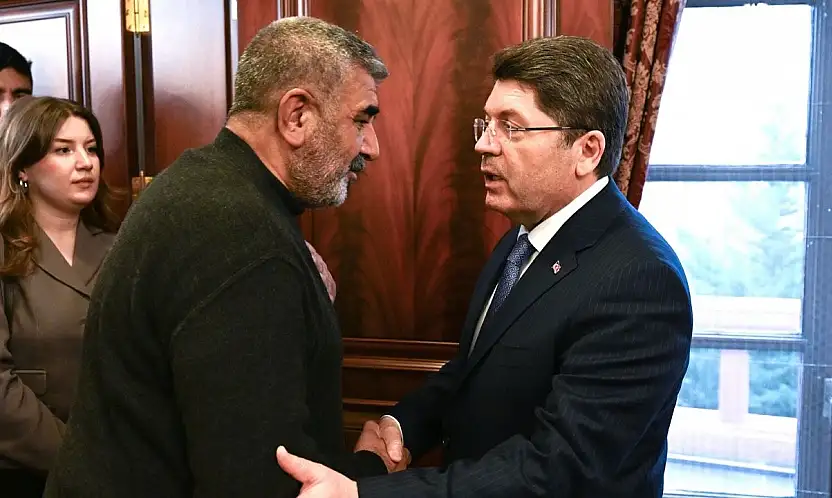 Rojin'in babası Adalet Bakanıyla görüştü