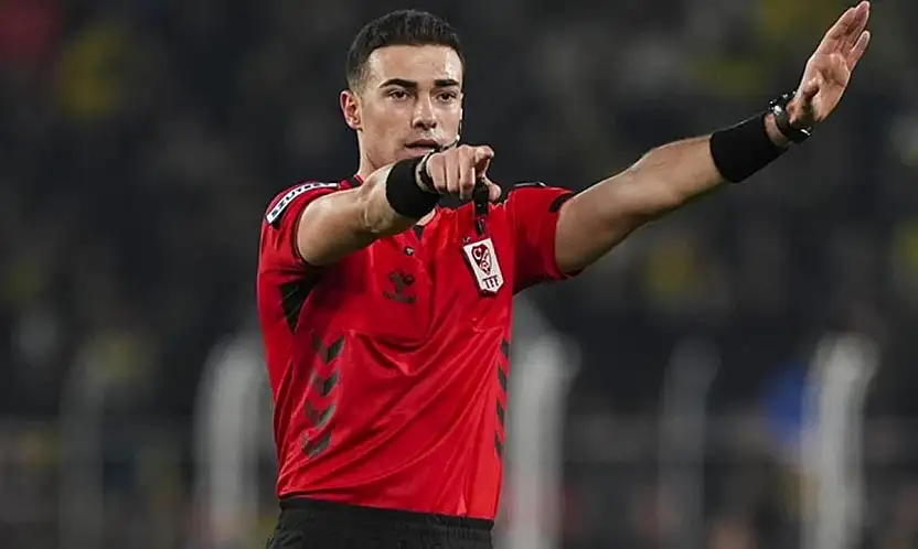 Sivasspor – Vanspor maçını yönetecek hakemler belli oldu