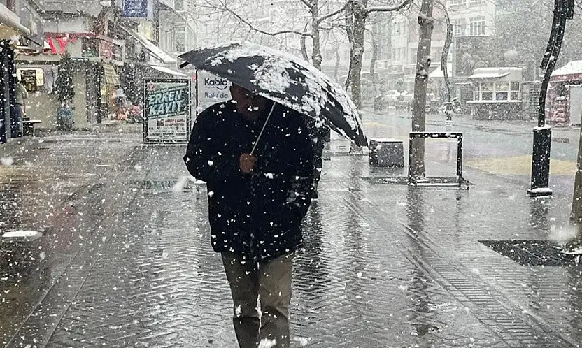 Tahminler değişti: Van'da bu gece yağışlar başlıyor