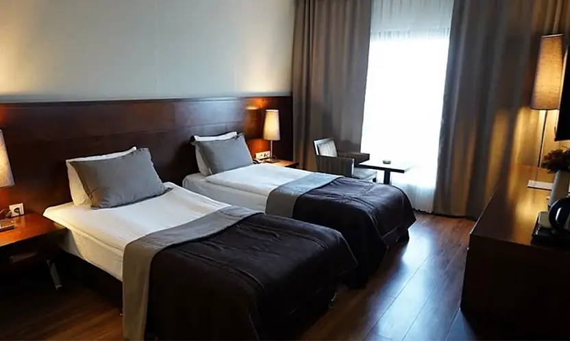 Van'da bakanlık belgeli tesislerde doluluk yüzde 30'u geçemedi!