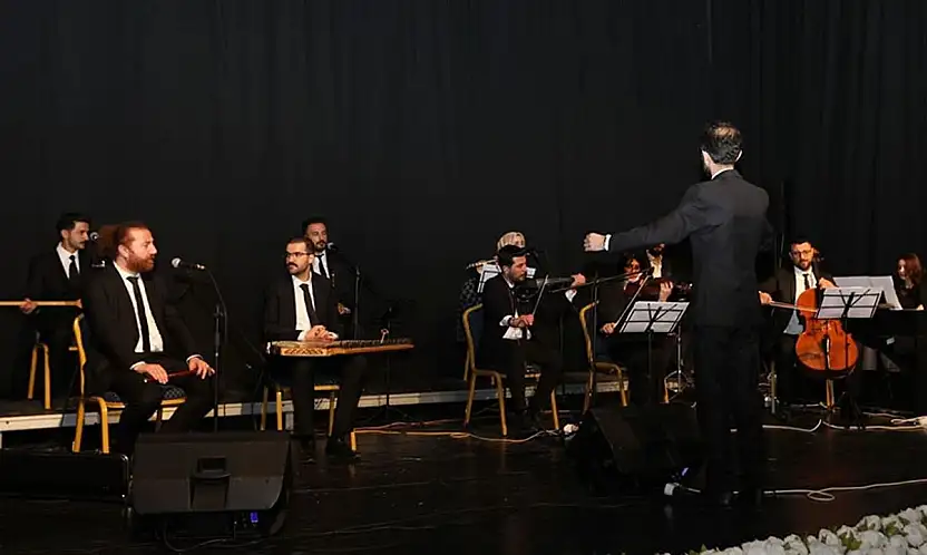 Van'da sağlık çalışanlarına özel konser