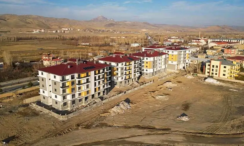 Van'ın Gürpınar ilçesinde 70 daire satışa çıkarılacak