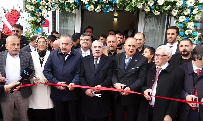 Van Tv yeniden yayına başladı