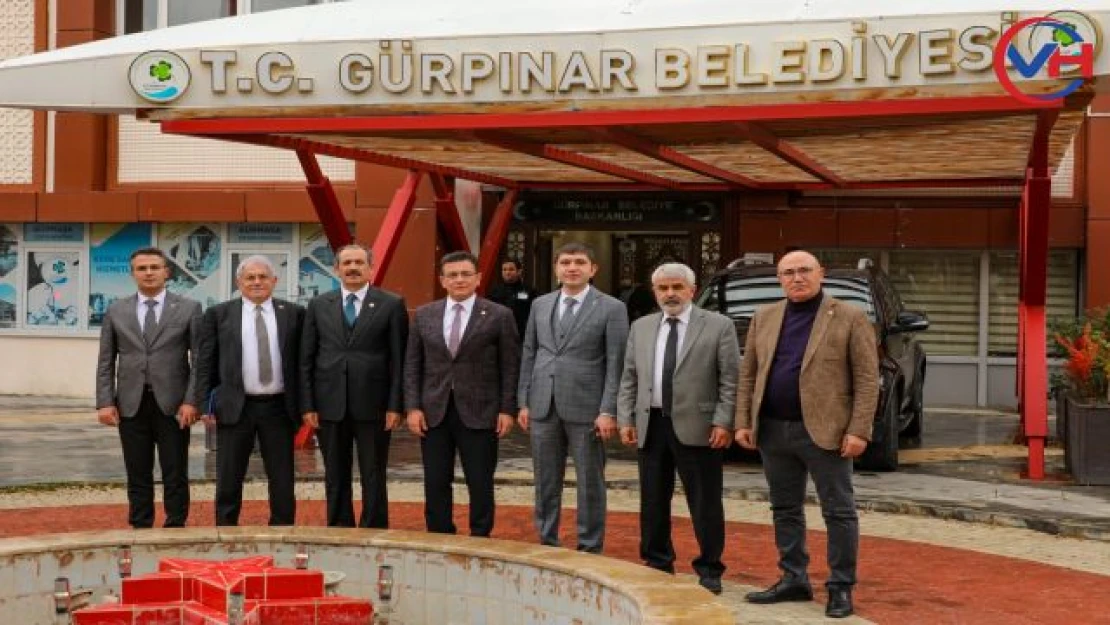 Milletvekillerinden Gürpınar Belediyesine ziyaret