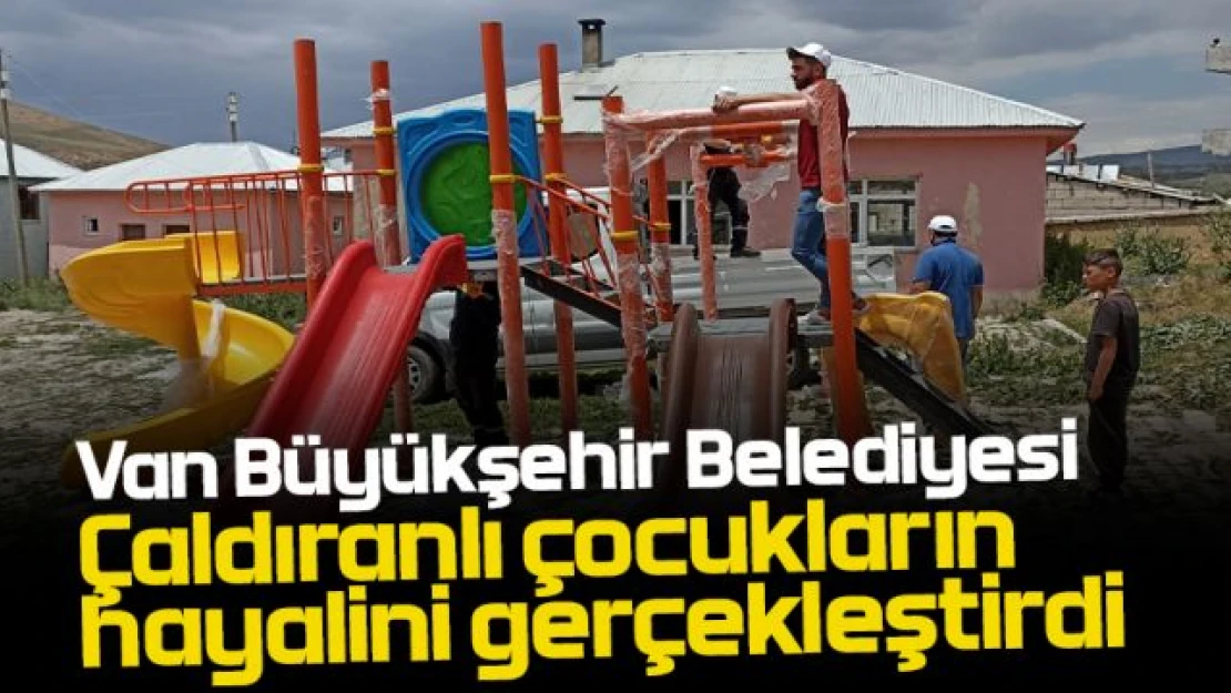 Van Büyükşehir Belediyesi Bayram'da çocukları sevindirdi