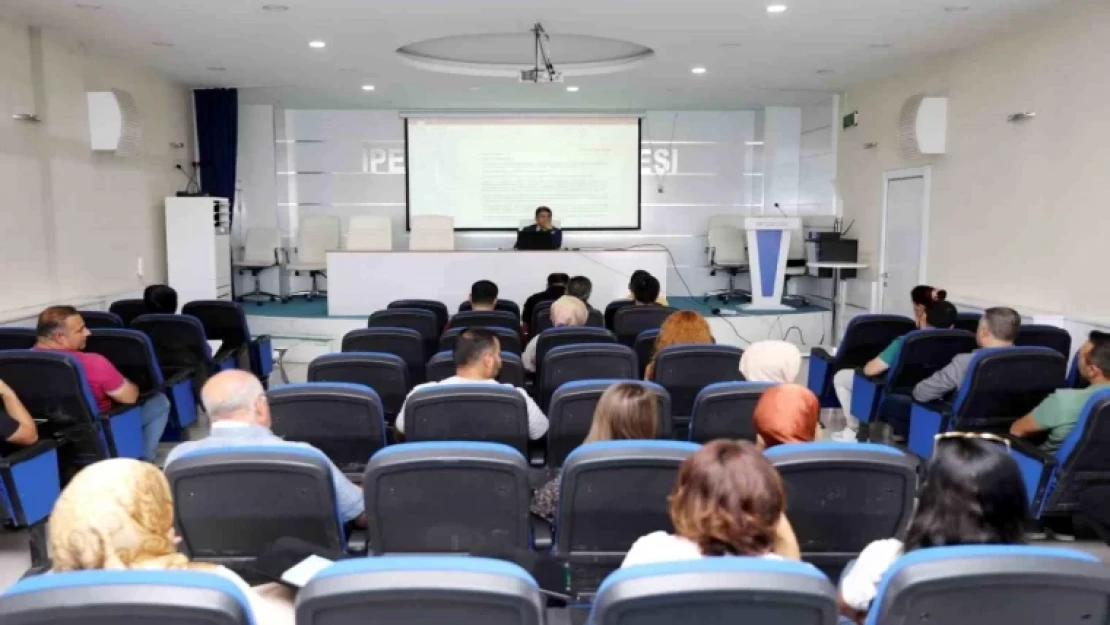 Van İpekyolu Belediyesi'nden personellere eğitim seminerleri