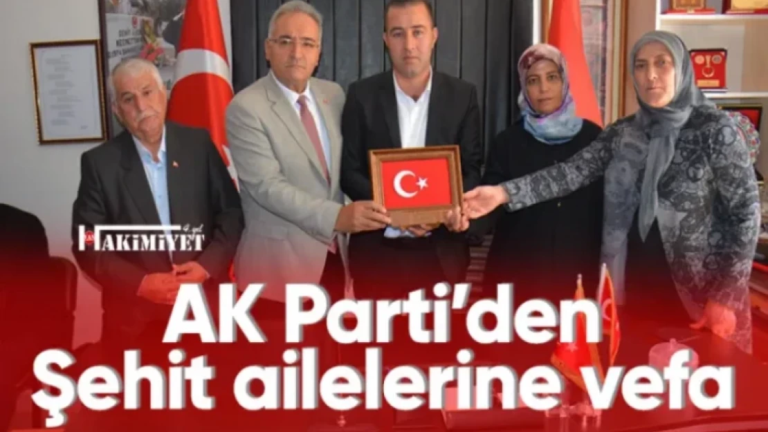 Van AK Parti'den Şehit Aileleri ve Gaziler Derneği'ne vefa ziyareti