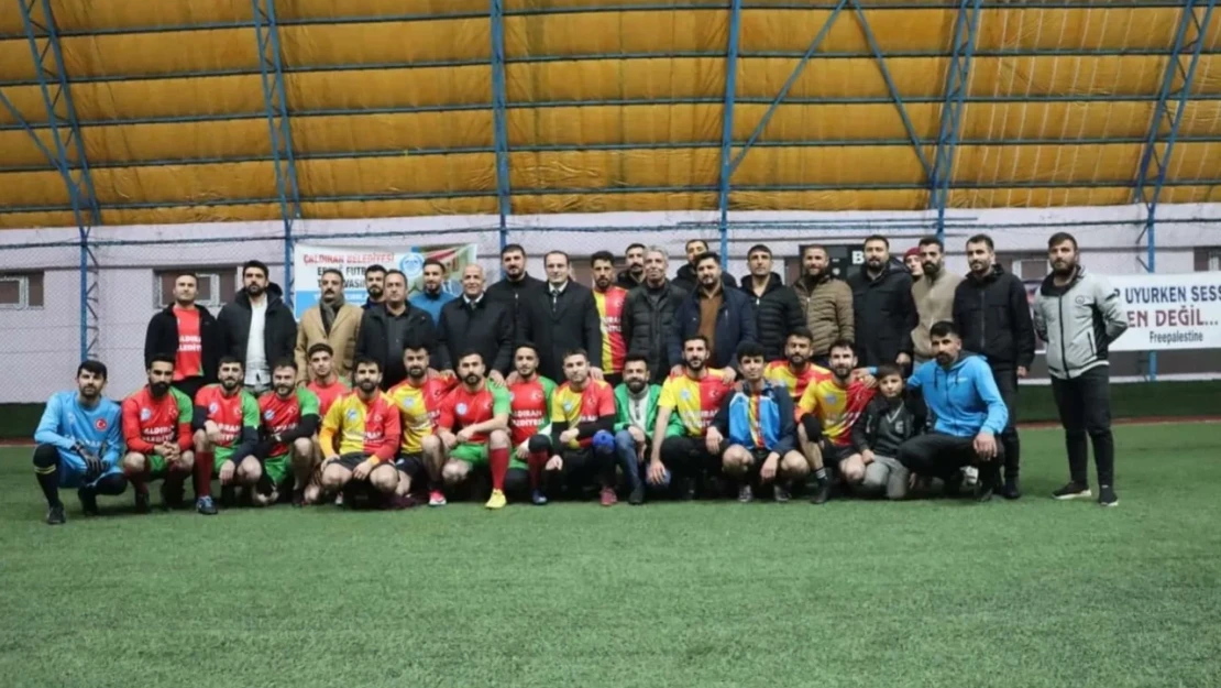 Çaldıran'da düzenlenen futbol turnuvası sona erdi