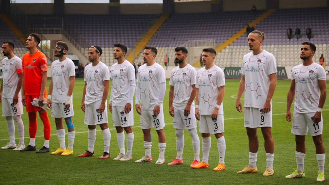 Vanspor liderliği Mersin'de kaptırdı: 3-0