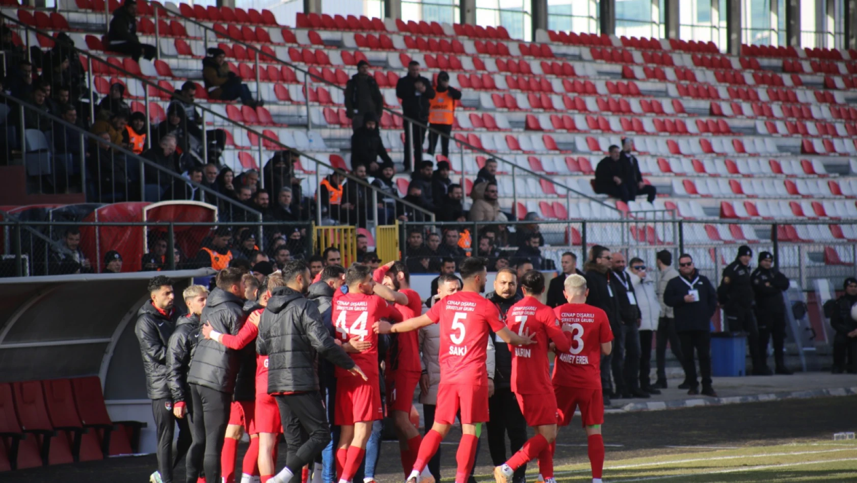 Vanspor FK - Bursaspor maçından kareler