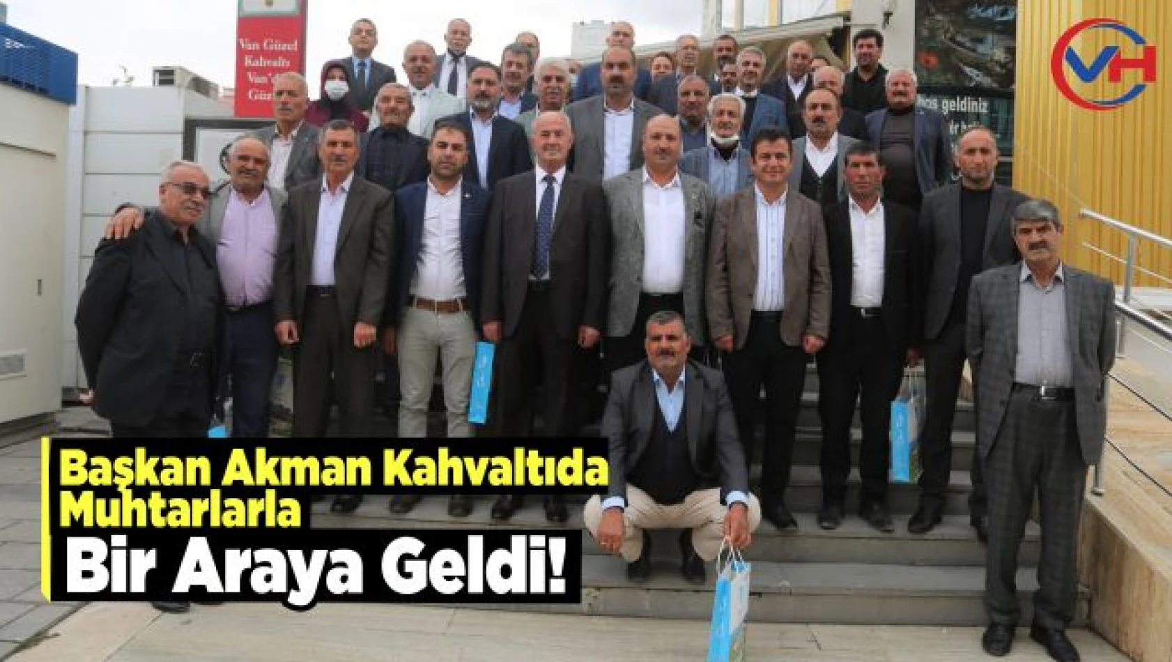 Başkan Akman, Kahvaltıda Muhtarlarla Bir Araya Geldi