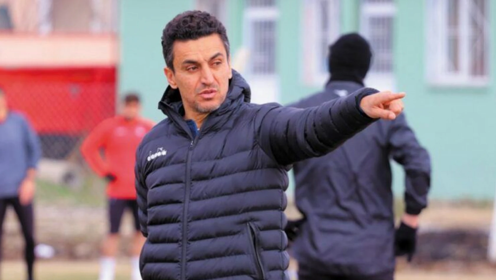 Vanspor FK Teknik Direktörü Ümit Bozkurt'tan sert açıklama!