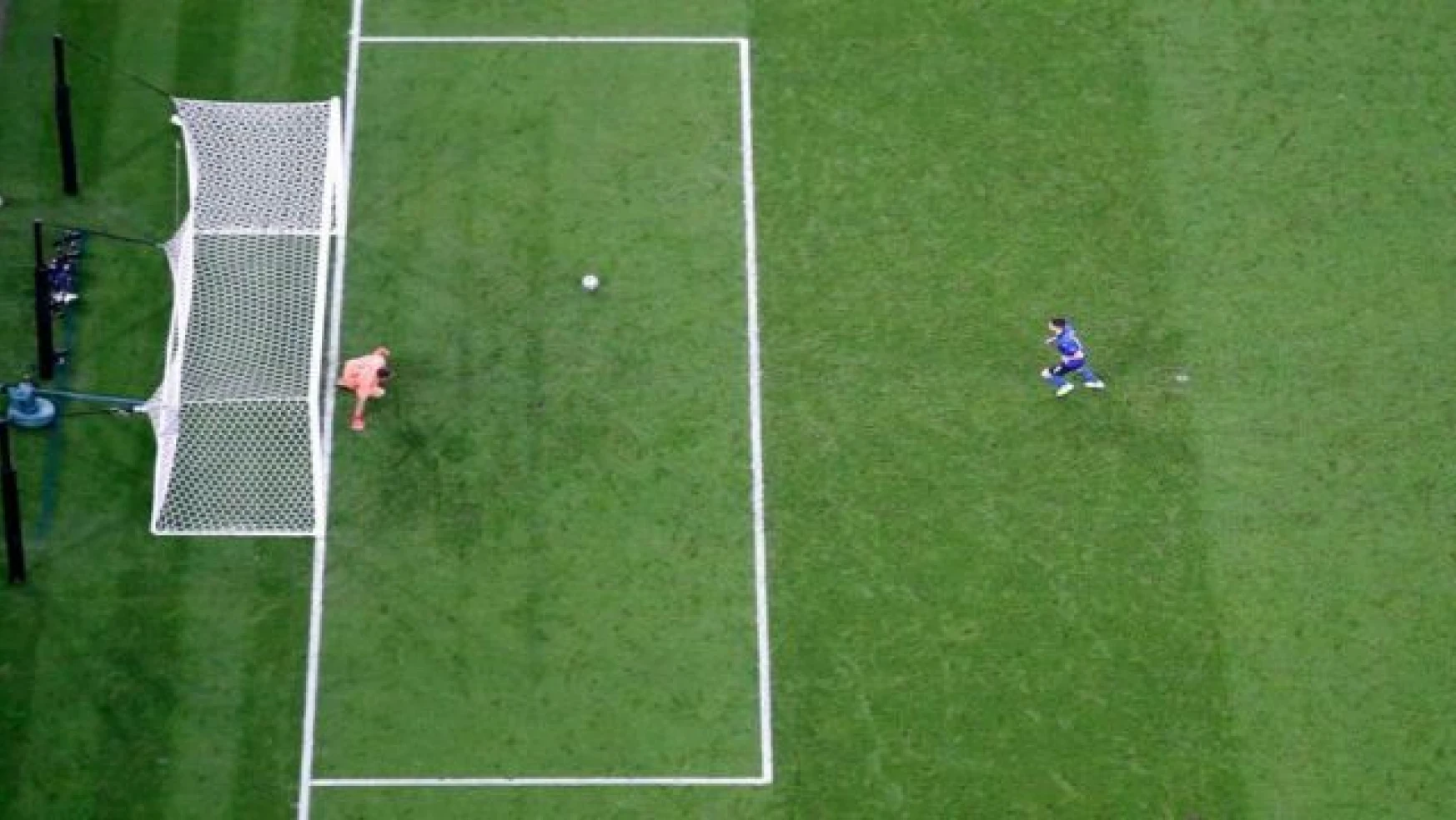 Penaltının yeni sanatkarı! İtalyan Jorginho'nun EURO 2020'deki penaltısı olay oldu