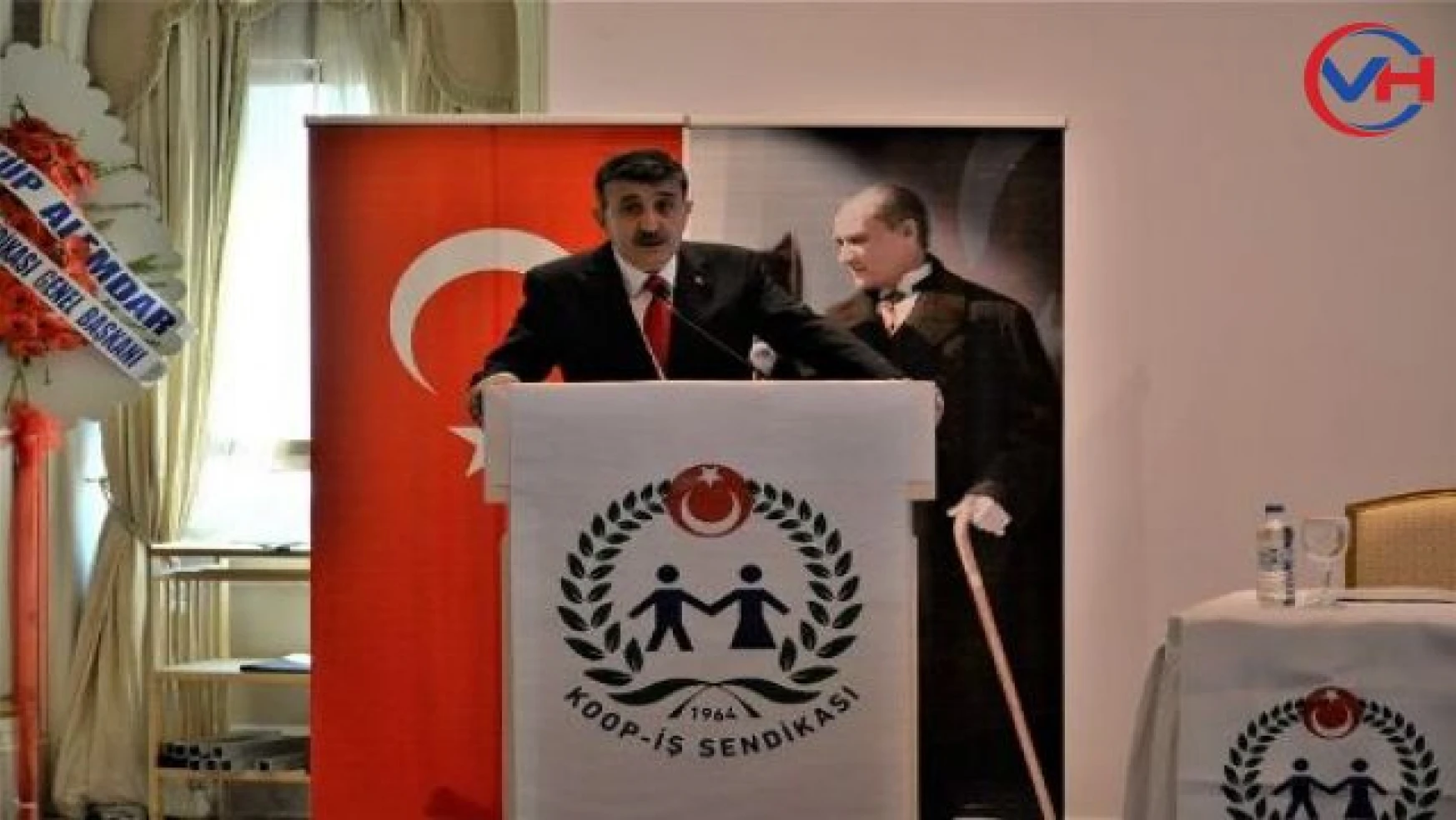 KOOP-İŞ Van Şube Başkanlığına Ayhan Özbek seçildi