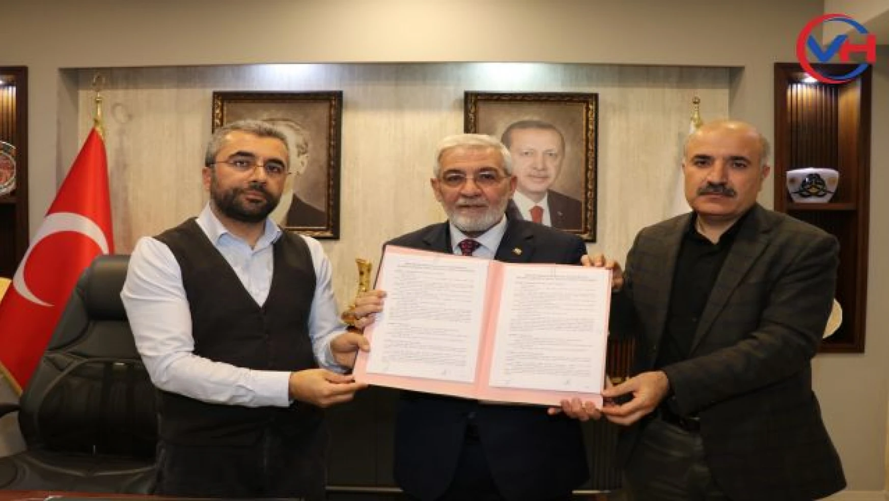 Edremit Belediyesi'nde ''Sosyal Denge Tazminatı'' Sözleşmesi imzalandı