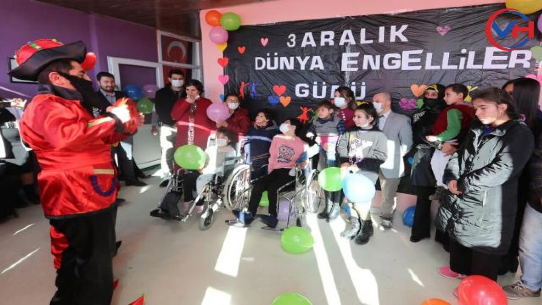 İpekyolu'nda Dünya Engelliler Günü Programı Düzenlendi