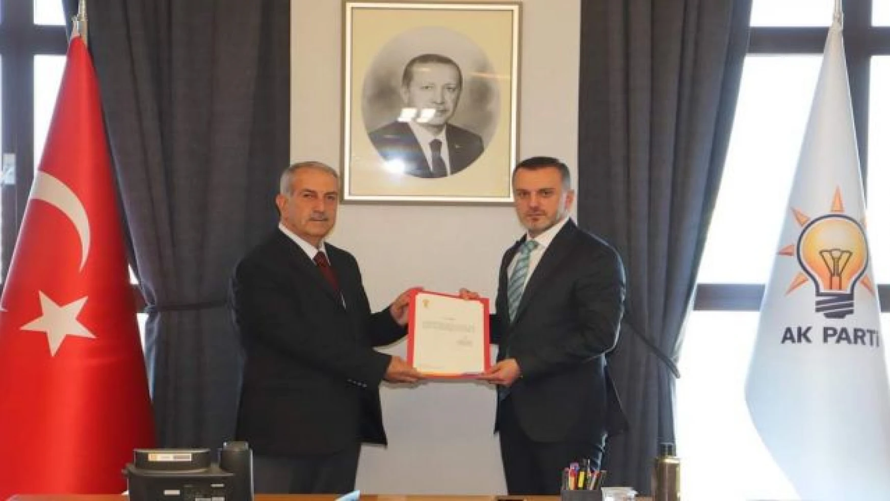 AK Parti Erciş İlçe Başkanlığına Muhlis Yeşilbaş atandı