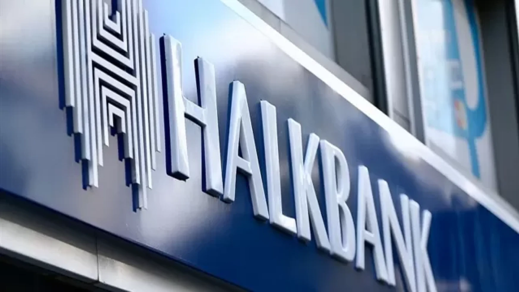 Halkbank KPSS şartsız 1375 personel alımı yapıyor! Başvuru şartları ve tarihi belli oldu