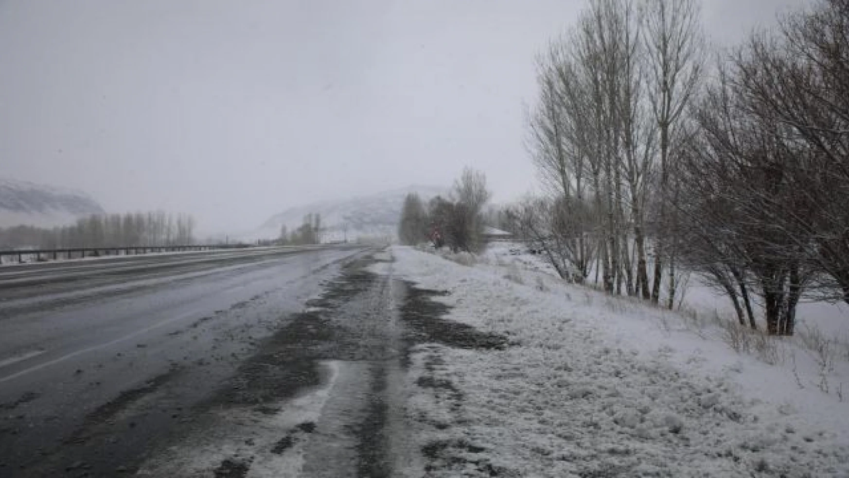 Van'da kar yağışı etkisini göstermeye başladı