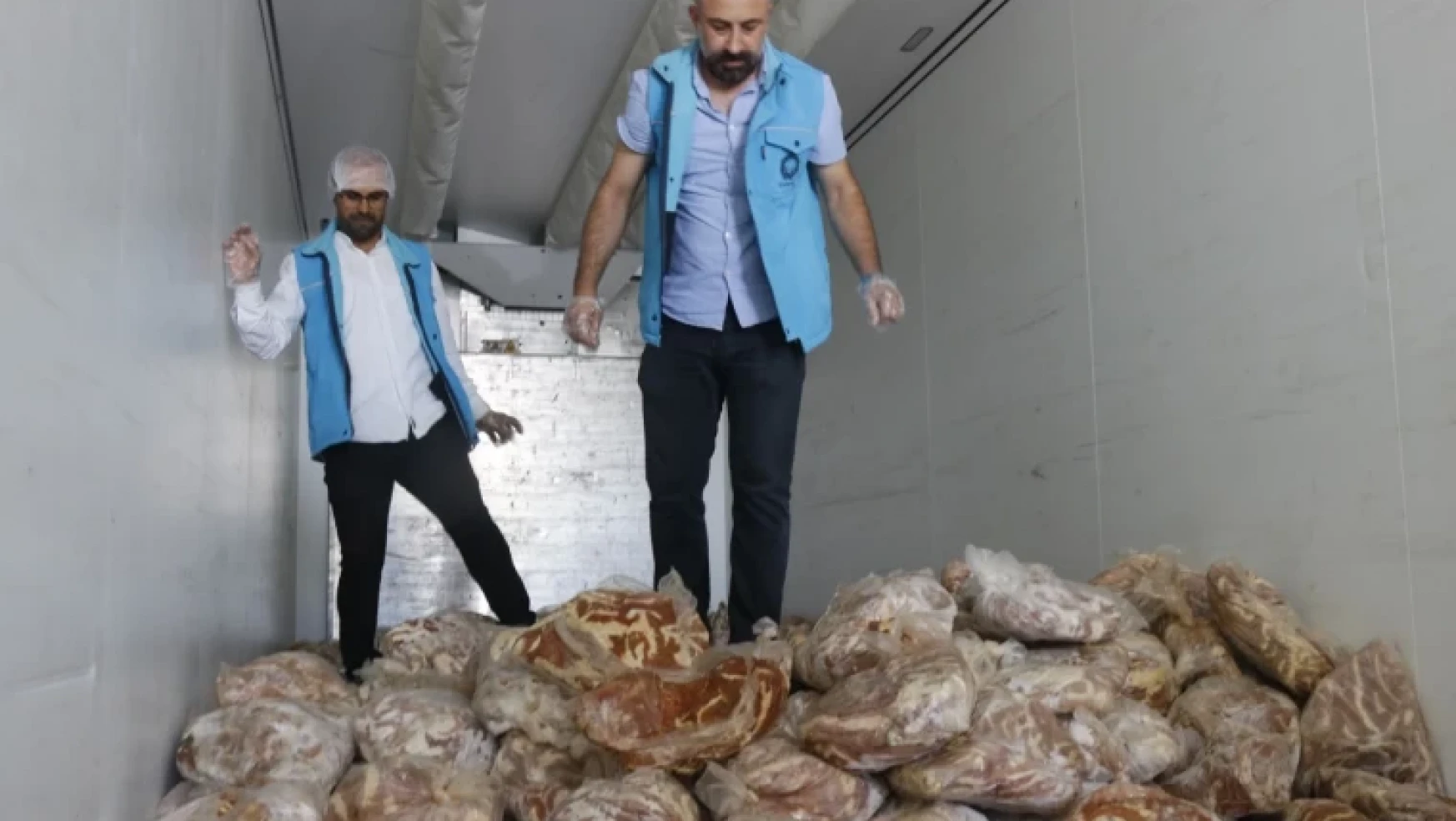 Van'dan Diyarbakır'a 5 tonluk kaçak et sevkiyatı!