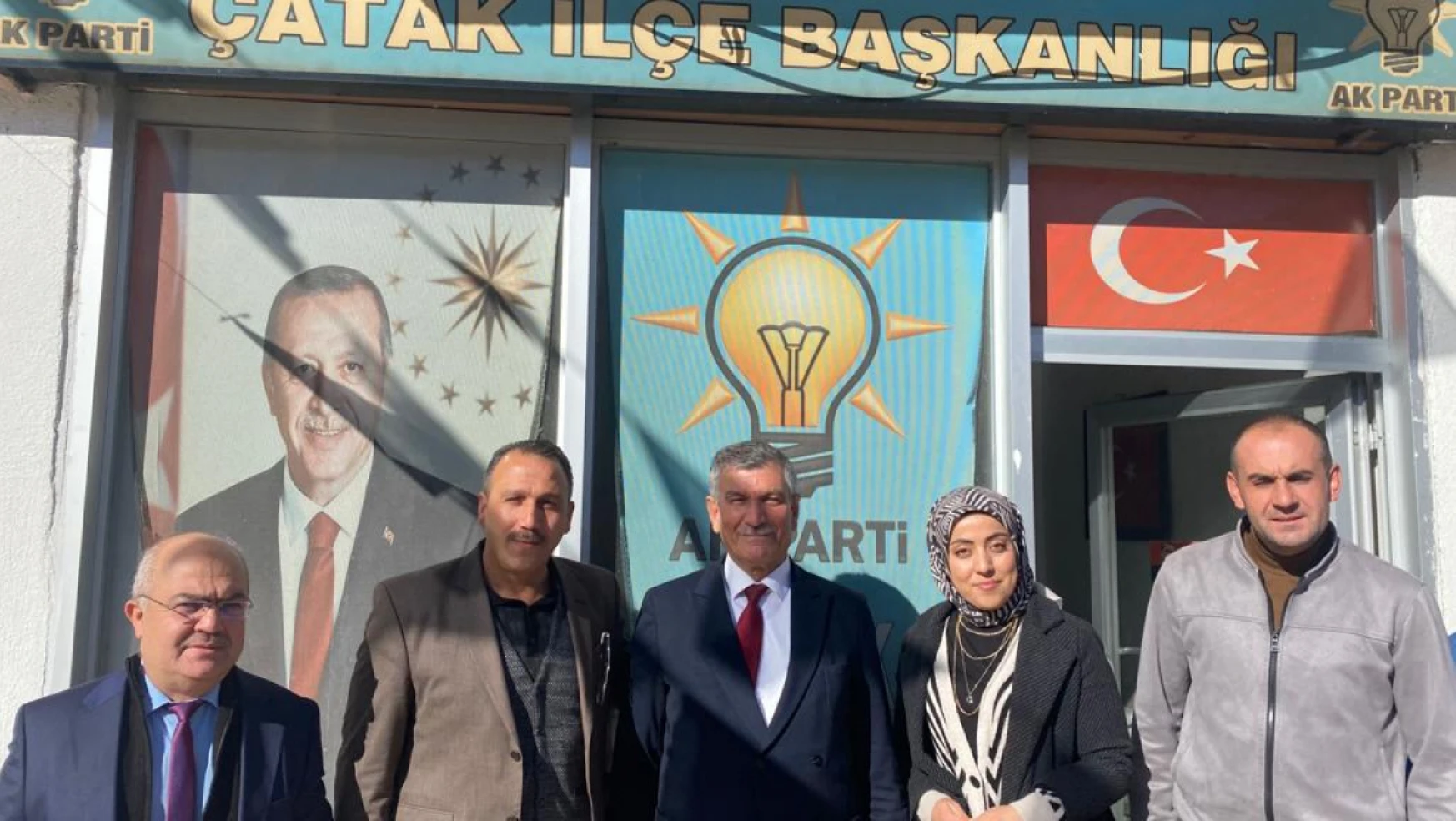 Büyükşehir Belediyesi aday adayı Prof. Dr. Yakup Akgül kolları sıvadı