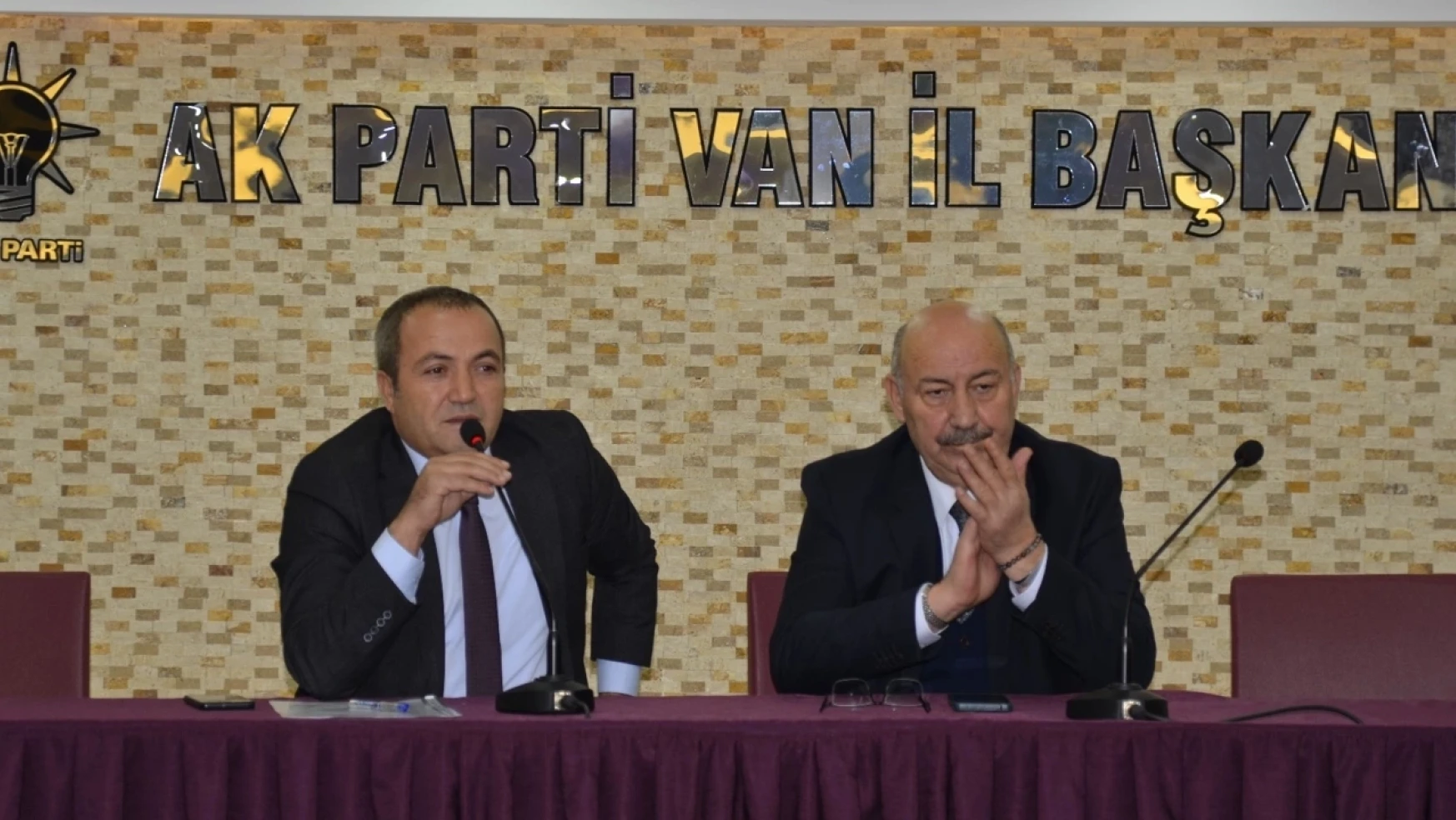 Faruk Ünal, Erciş Belediyesine aday adayı oldu