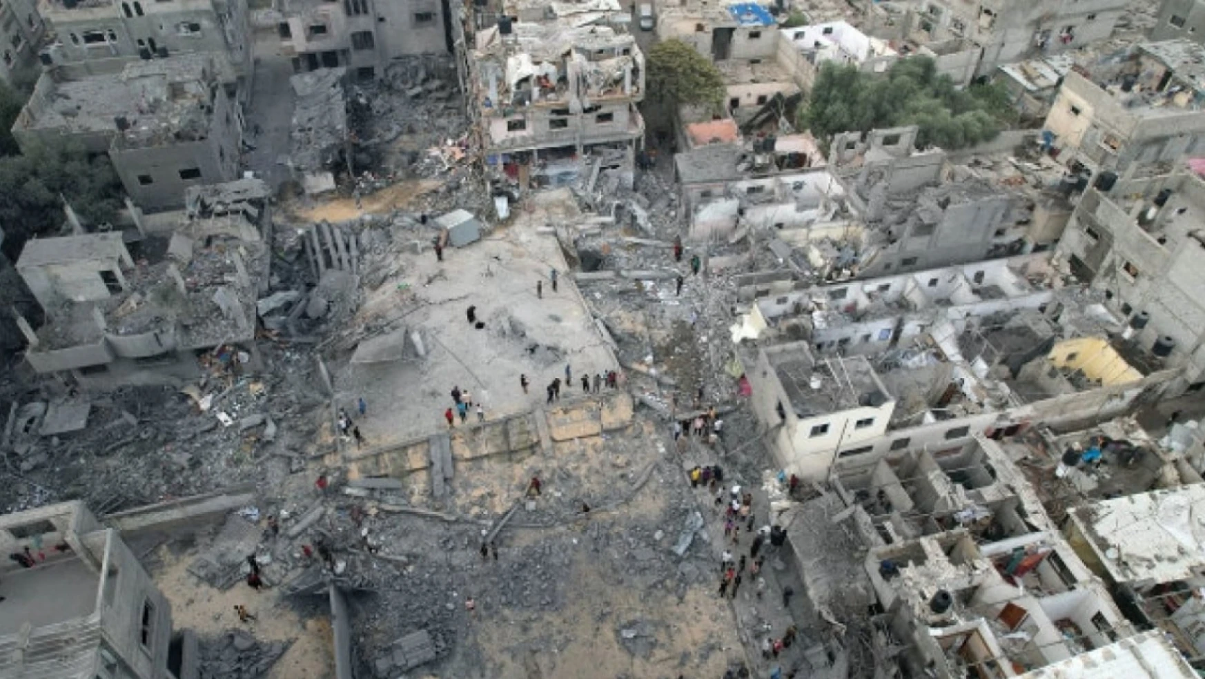 İsrail Gazze'de Türk-Filistin Dostluk Hastanesi'ni bombaladı
