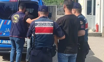 Van'da 5 kişi tutuklandı