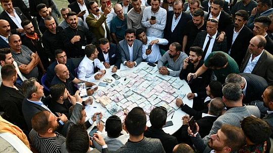 Aşiret düğününe 7 bin kişi katıldı, milyonlar havada uçuştu