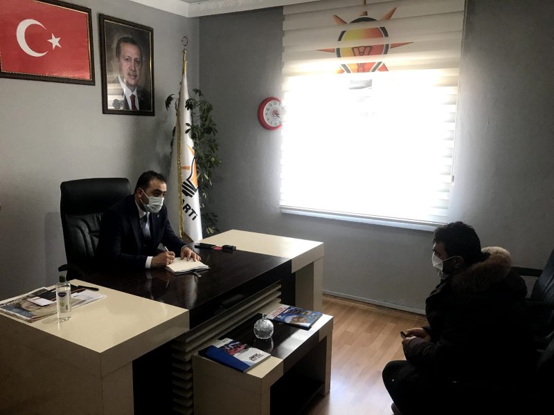 AK Parti Edremit İlçe Başkanı Bayramoğlu, Halkın sorunlarını dinlemeye devam ediyor